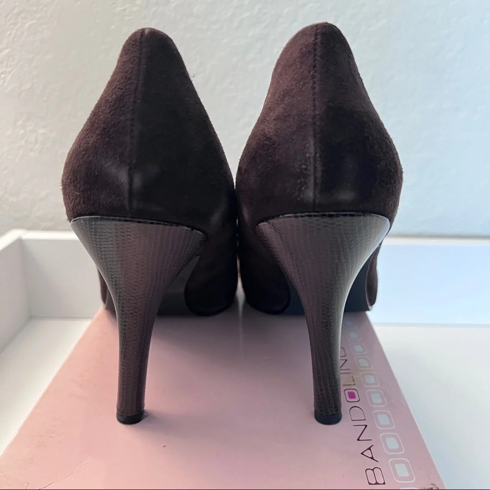 Bandolino Dark Brown Suede Heels Size 11
